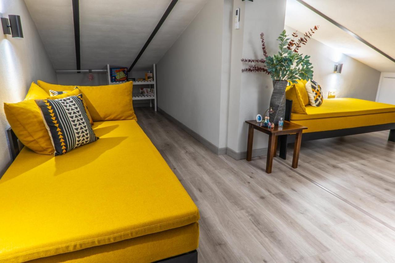 Apartamentos Turisticos El Altozano 丰特斯-德莱昂 外观 照片